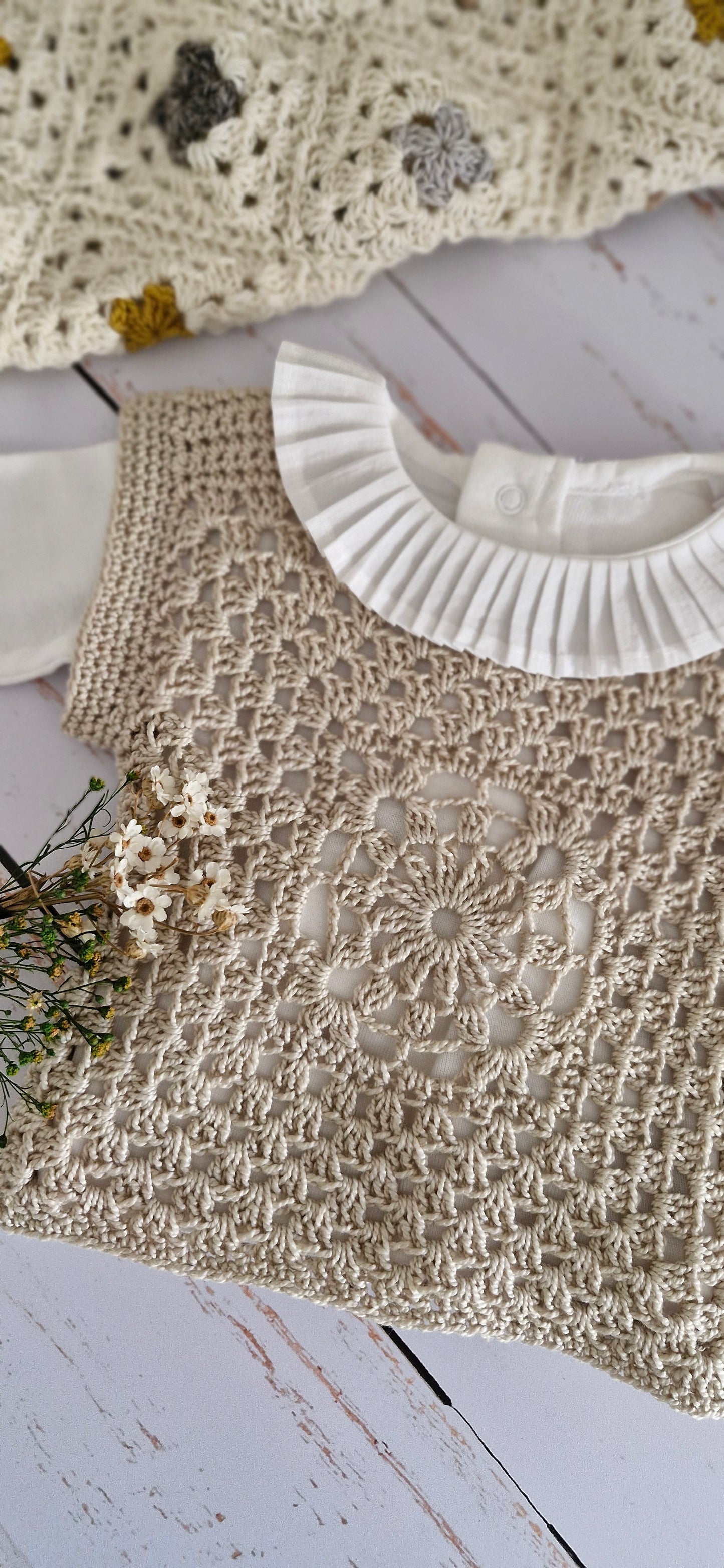 Patron Crochet Pull Bébé Granny Squares - Baby Crochet Granny Sweater (0-48M) [ PDF FR ]| Maison Josefine #15
