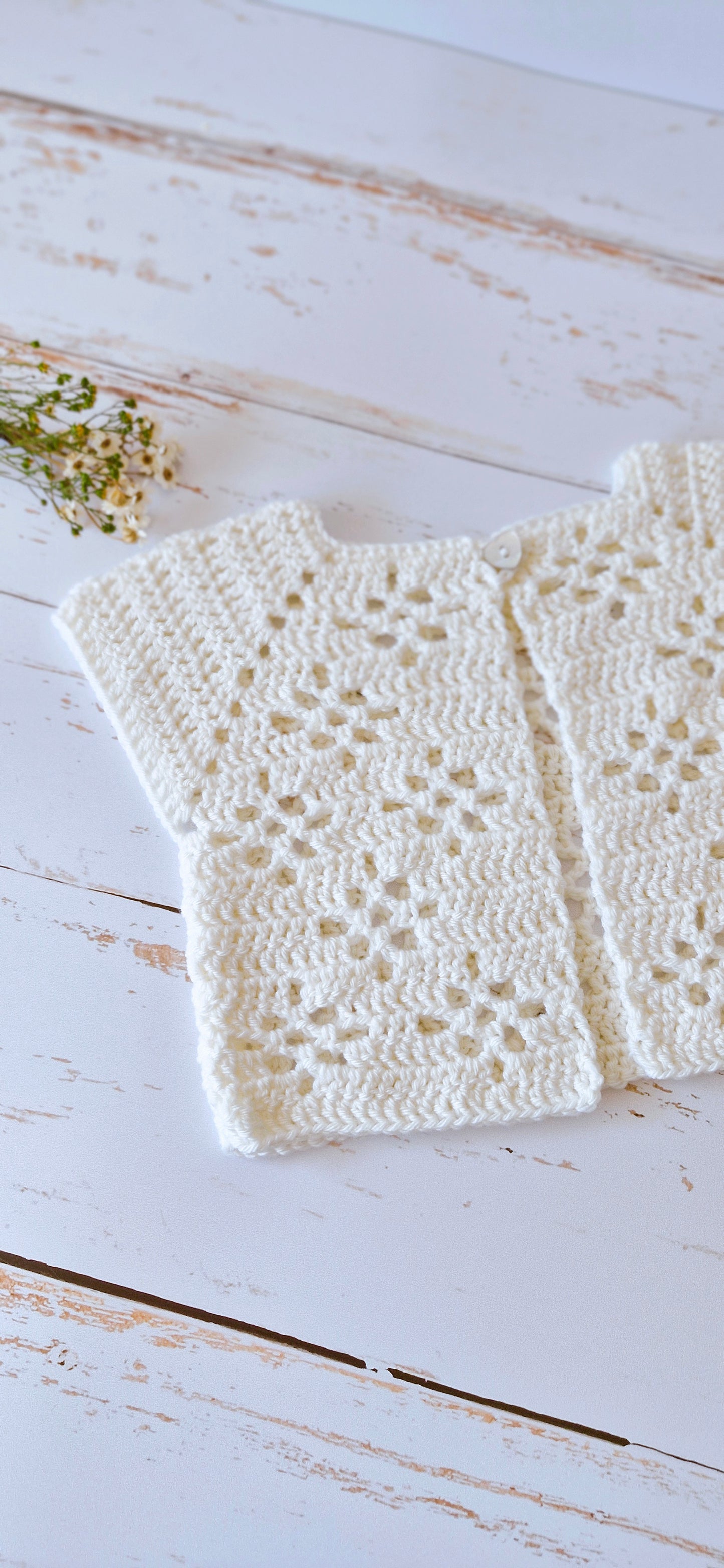Patron Crochet Pull bébé - Baby sweater Crochet Pattern - Patron de Ganchillo par chaleco bebé [6M-8A] | FR, EN & SP | Maison Josefine #27